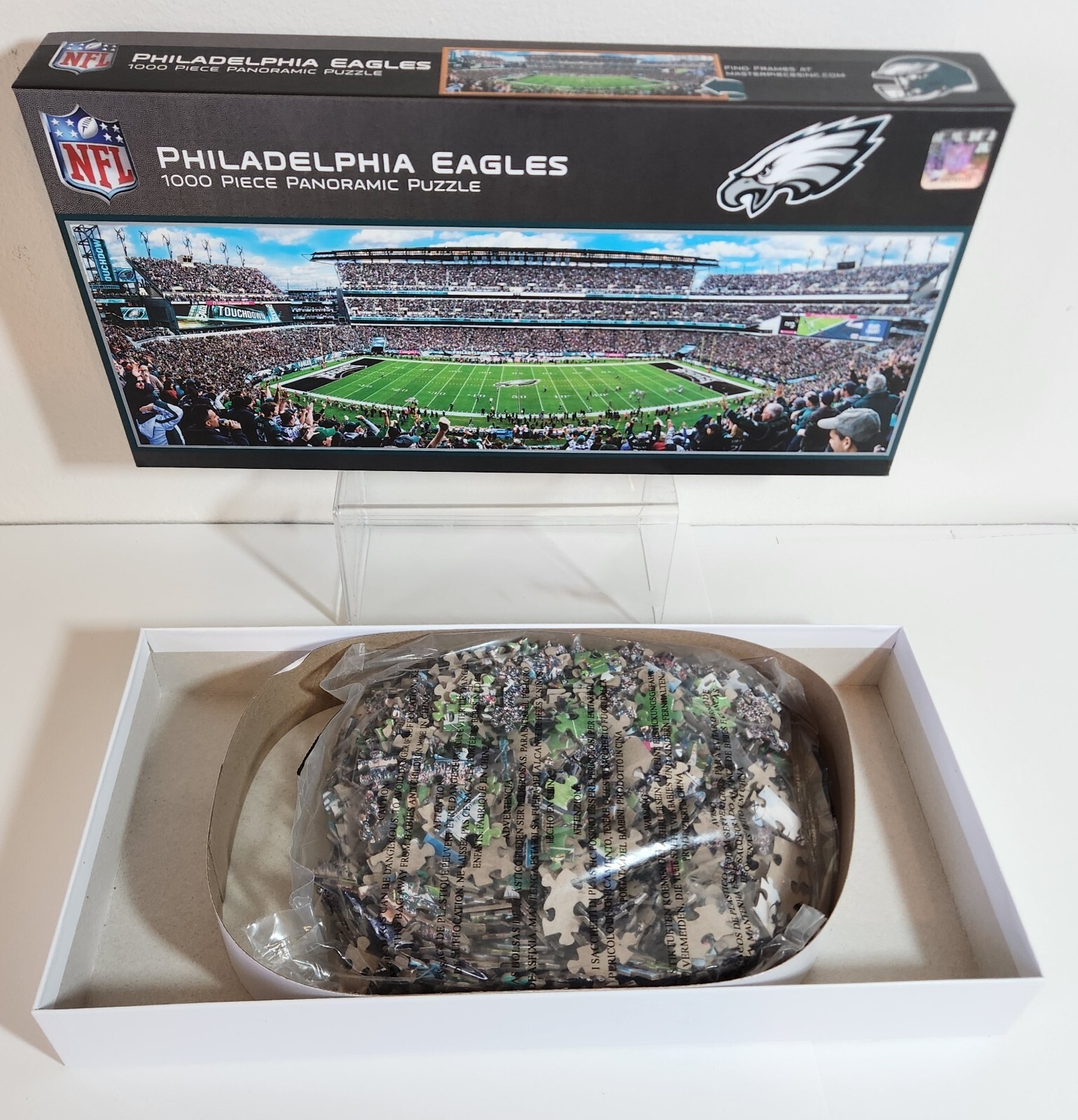 Philadelphia Eagles 1000 Piece Panoramic NFL Jigsaw Puzzle PHE1030 
