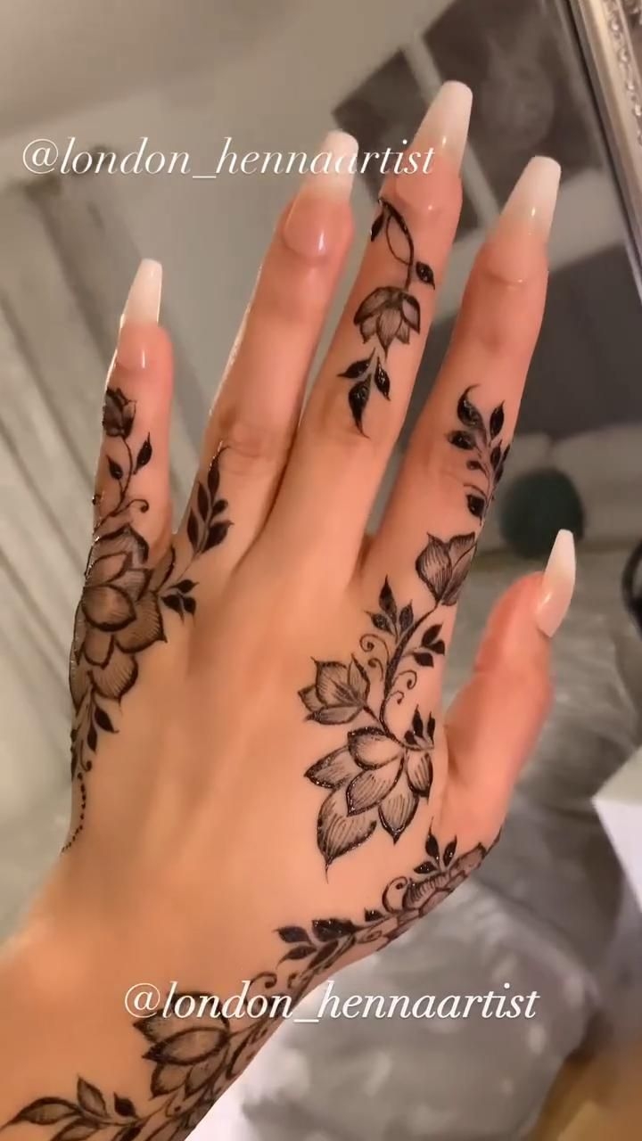 Floral Henna Design