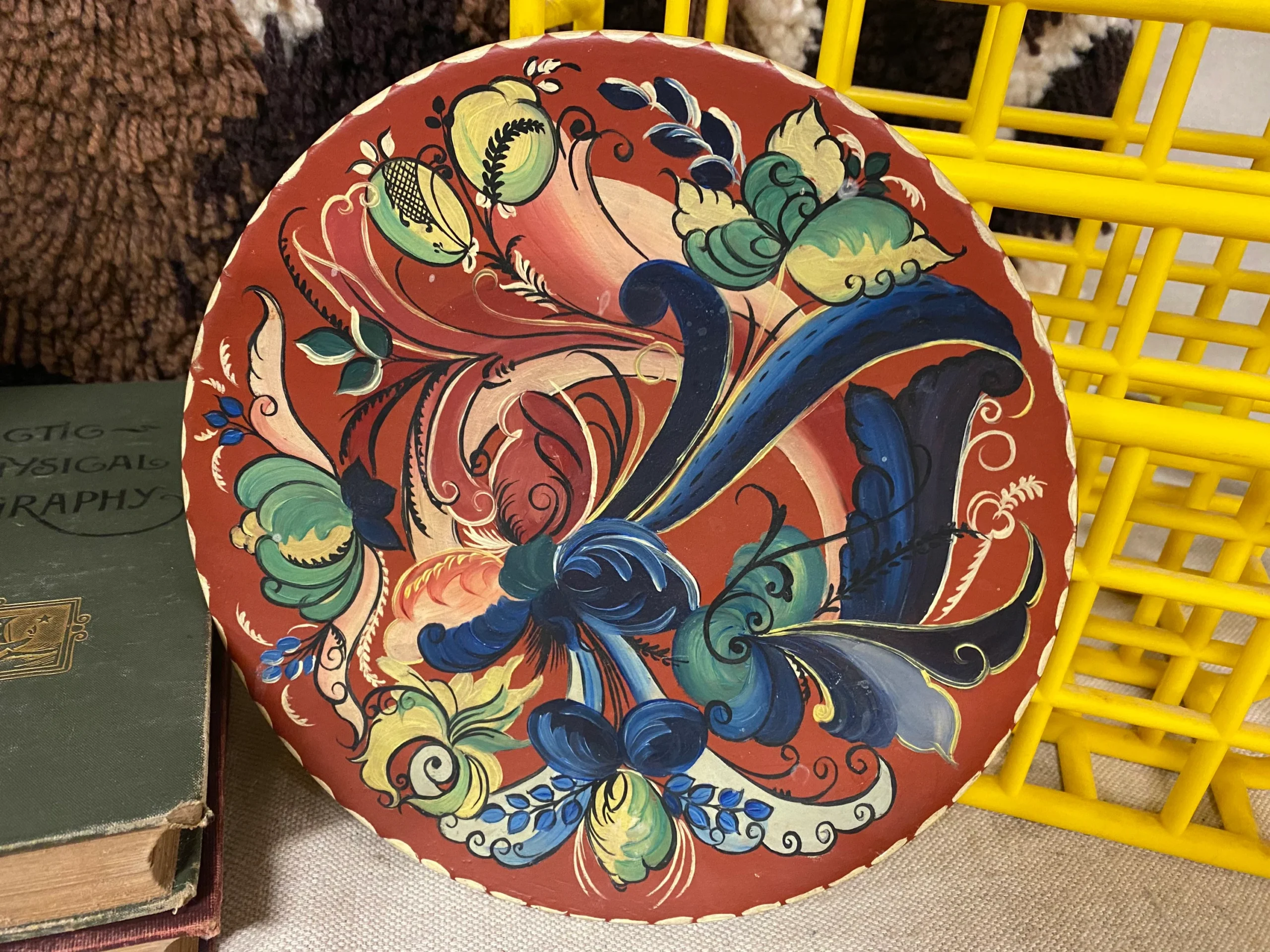 Vintage Rosemaling Norwegian Style 8 Reddish Brown Wood Plate 